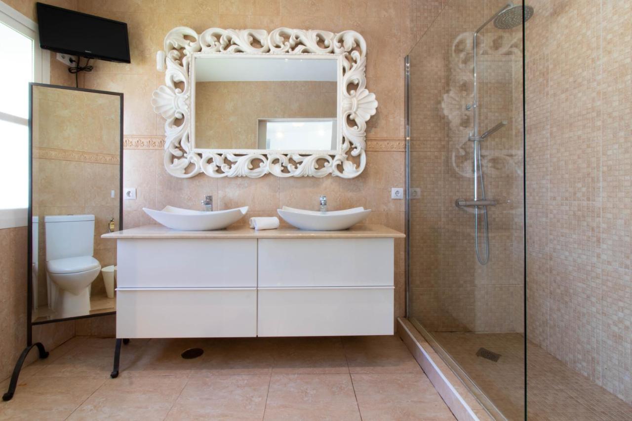 Villa Fantastica Con Piscina En Puerto Banus