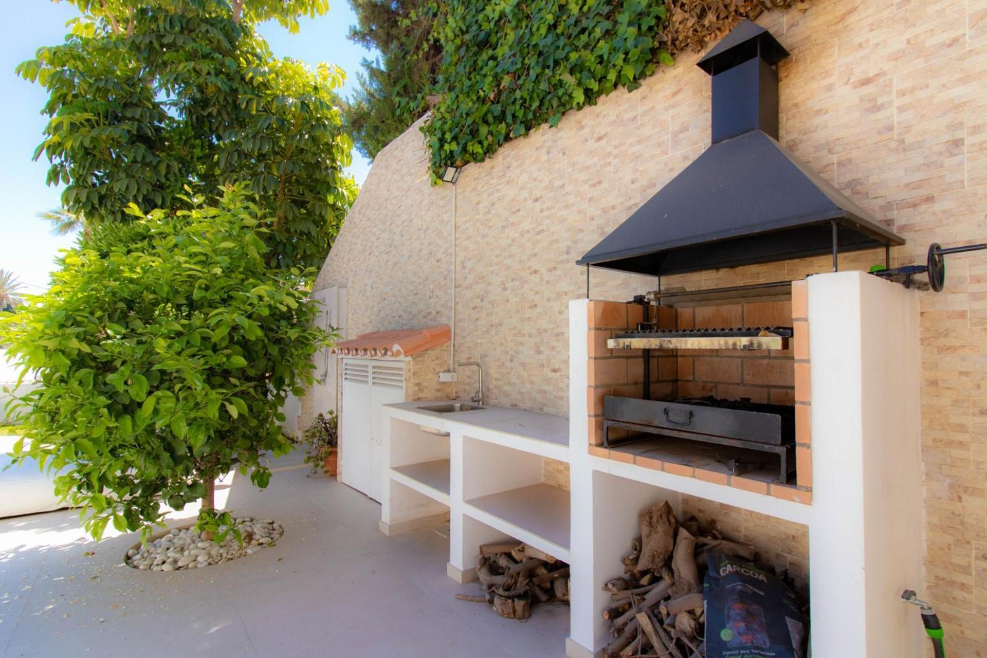 Villa Fantastica Con Piscina En Puerto Banus Marbella